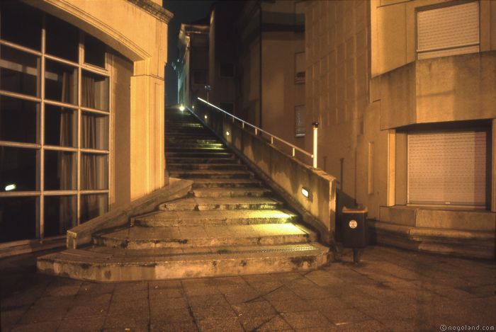 Stairs - Sevres