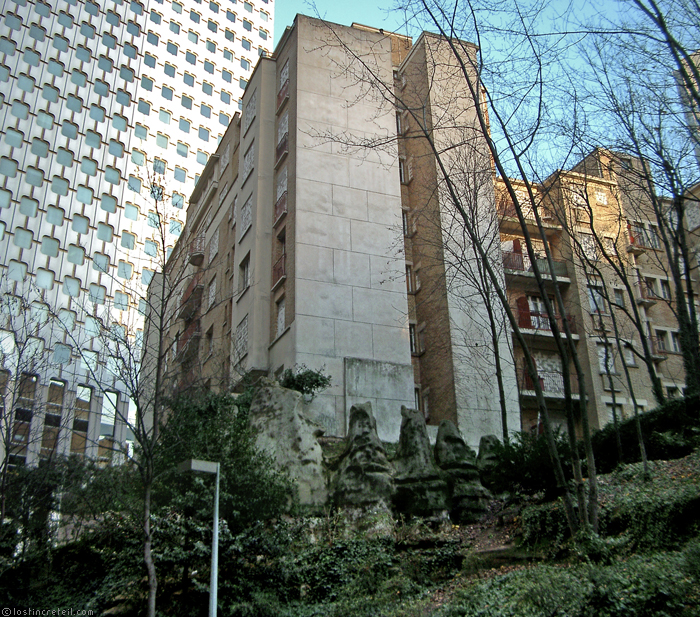 The last remaining building built on the site of La Défense, before La Défense. The picture was taken shortly before its demolition