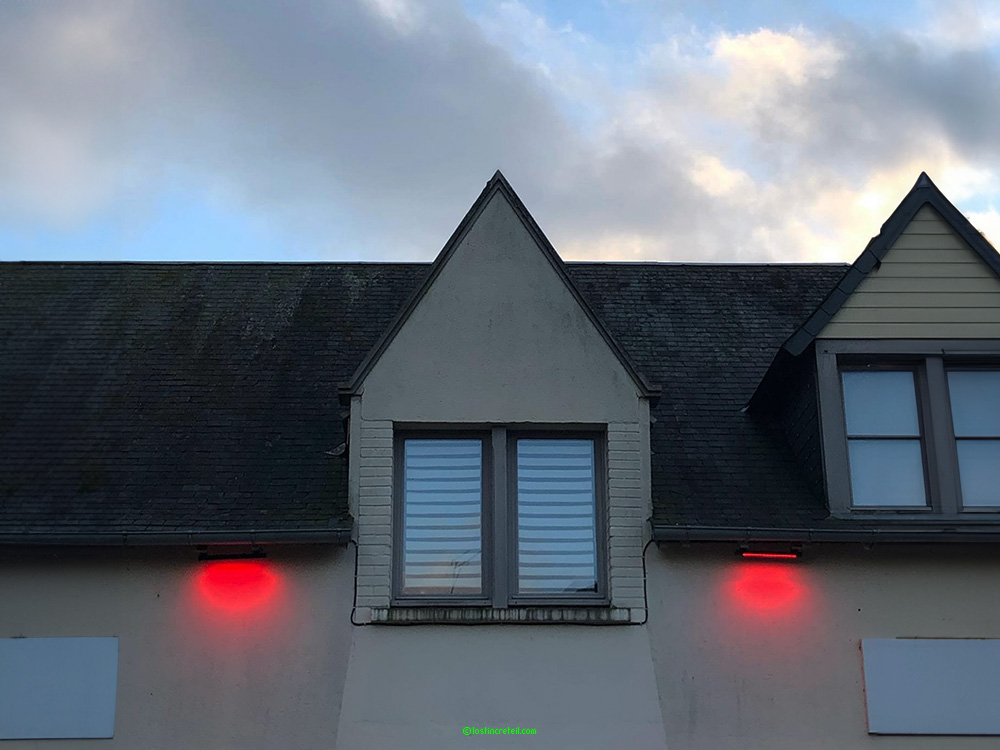 Red light house, La FertÃ©-Bernard