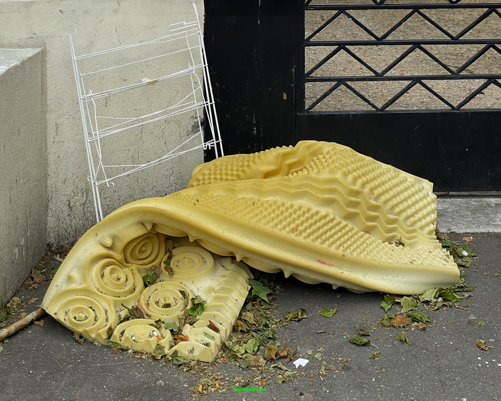 Lost mattress